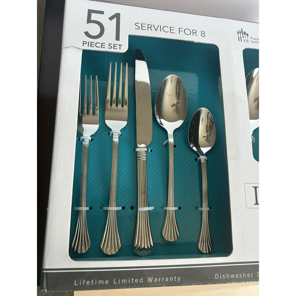 International Silver 5264791 Cascade 51 PC Flatware Set - Silver